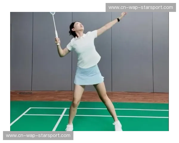 羽毛球慢镜头回放：在细节里练就强者之手